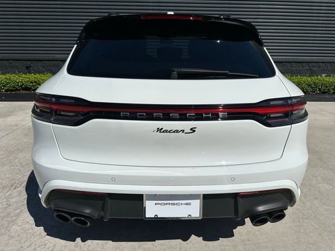 Certified 2023 Porsche Macan S AWD/4WD image 12