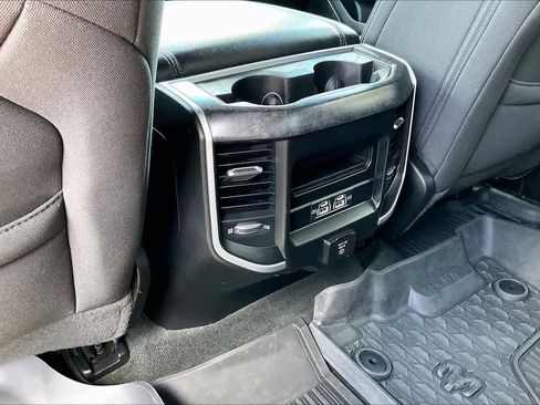 Used 2022 RAM 1500 Big Horn AWD/4WD image 64