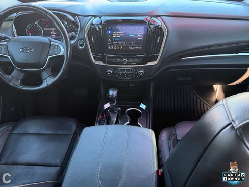 Used 2021 Chevrolet Traverse RS image 14