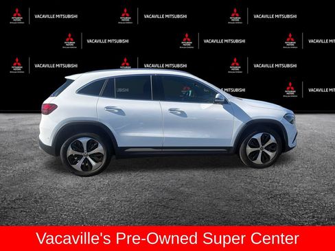 Used 2025 Mercedes-Benz GLA 250 4MATIC image 6