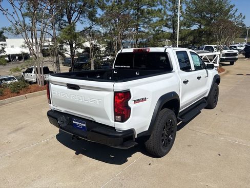 New 2026 Chevrolet Colorado Trail Boss AWD/4WD image 11
