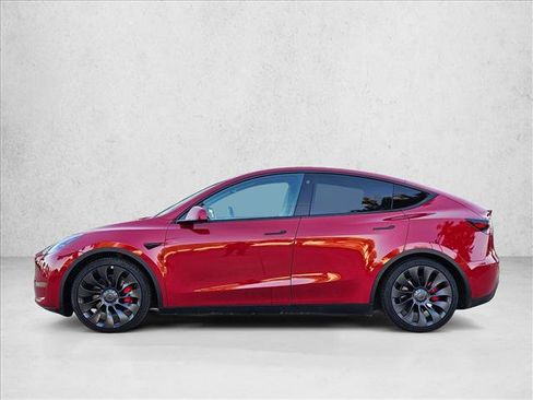 Used 2022 Tesla Model Y Performance AWD/4WD image 9