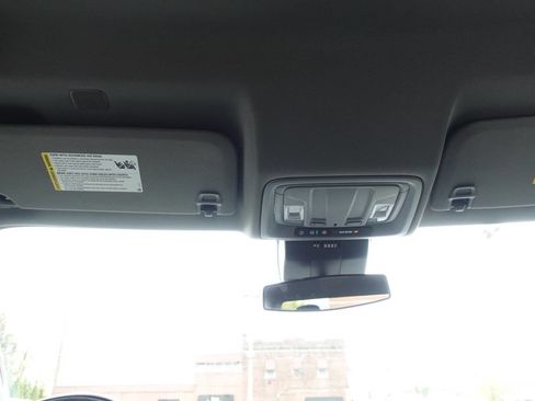 Used 2023 Chevrolet Silverado 1500 LT image 42