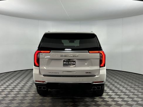 Used 2025 GMC Yukon XL Denali image 7