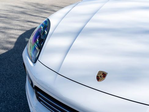 Certified 2023 Porsche Cayenne S image 18