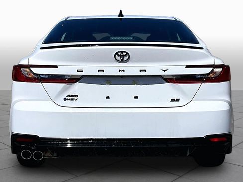 New 2026 Toyota Camry Hybrid AWD/4WD image 4