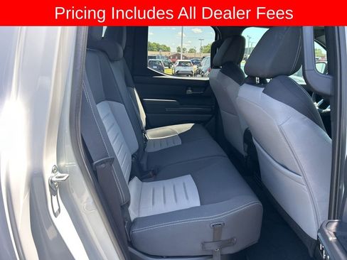 Used 2024 Toyota Tacoma TRD Off-Road AWD/4WD image 18