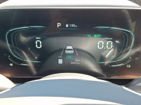 Used 2023 Kia Niro EX Touring FWD image 21