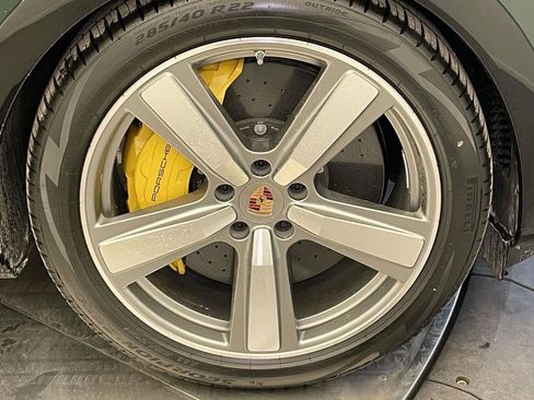 Used 2026 Porsche Cayenne GTS image 14