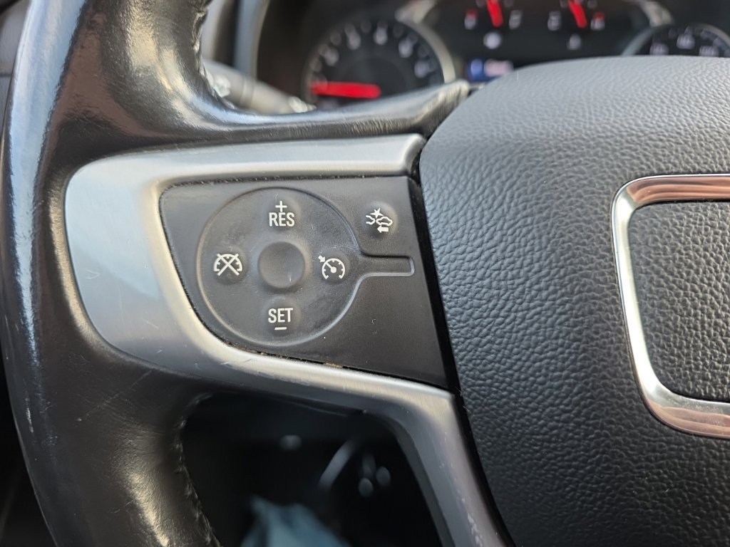 Used 2021 GMC Terrain SLE w/ Elevation Edition AWD/4WD image 21