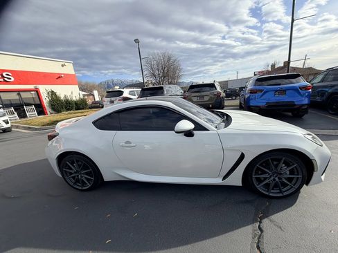 Used 2023 Subaru BRZ Limited image 3