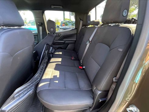 Used 2024 Chevrolet Colorado Trail Boss image 25