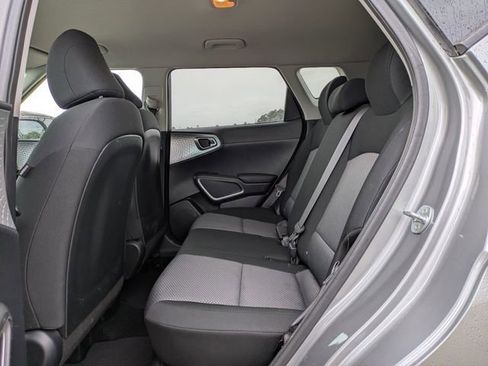 Used 2023 Kia Soul LX w/ Option Group 015 FWD image 14