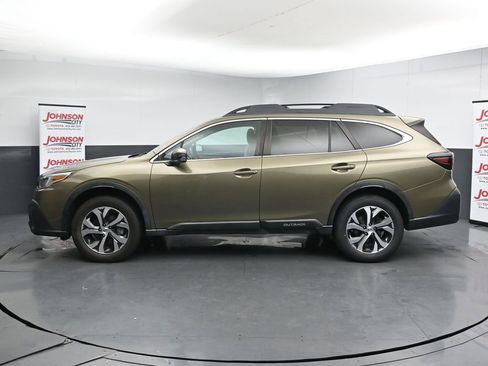 Used 2020 Subaru Outback Limited AWD/4WD image 5