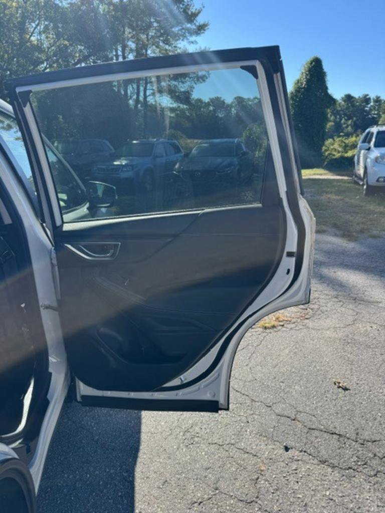 Used 2019 Subaru Forester Touring AWD/4WD image 14