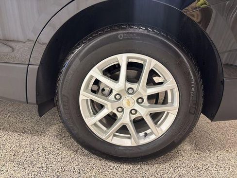 Used 2023 Chevrolet Equinox LT image 16