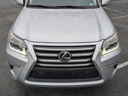 Used 2018 Lexus GX 460 GX 460 w/ Preferred Accessory Package image 13