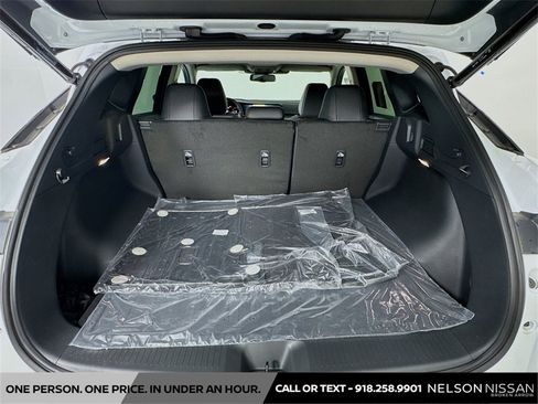 New 2025 Nissan Murano SL image 28