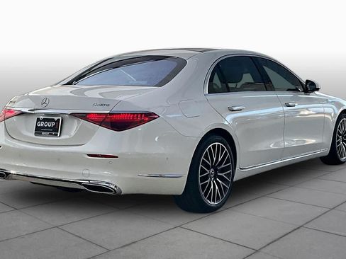 Used 2022 Mercedes-Benz S 500 4MATIC image 26