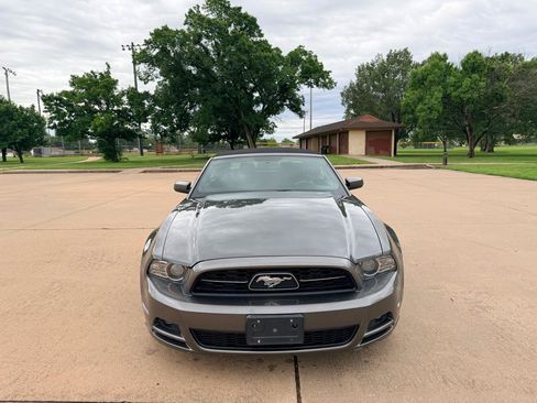 Used 2014 Ford Mustang Premium w/ Equipment Group 202A RWD image 27