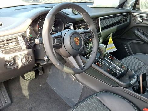 New 2026 Porsche Macan Turbo image 4
