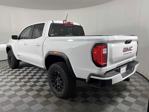 New 2026 GMC Canyon Elevation image 4