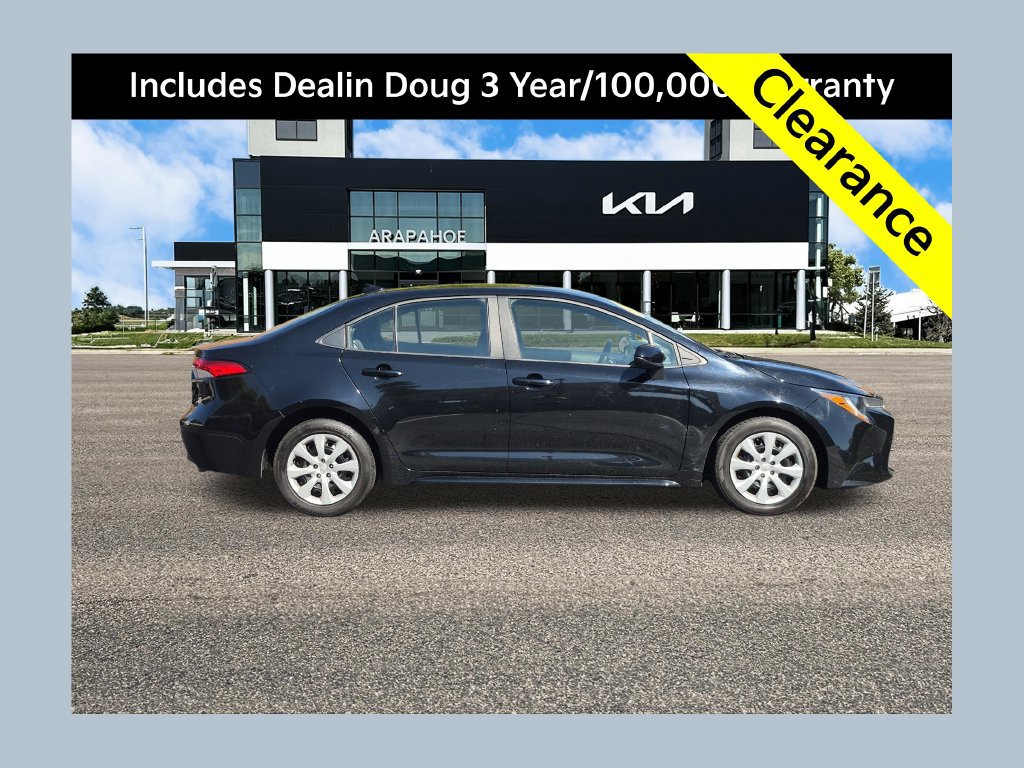Used 2024 Toyota Corolla LE FWD image 1
