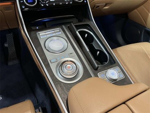 Used 2022 Genesis GV80 3.5T Advanced + image 34