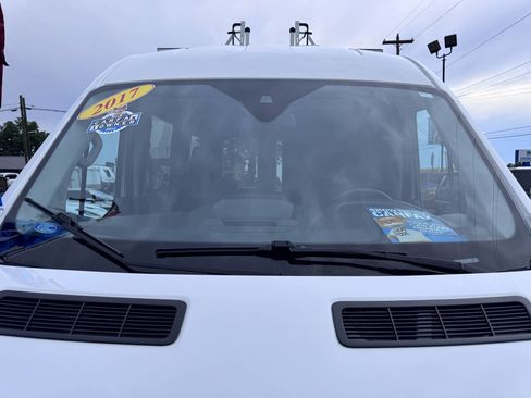 Used 2017 Ford Transit 150 XLT image 11