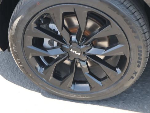 Used 2023 Kia Sorento SX FWD image 14