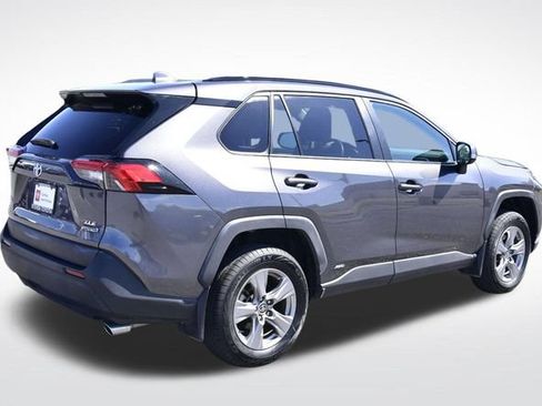 Certified 2024 Toyota RAV4 XLE AWD/4WD image 4