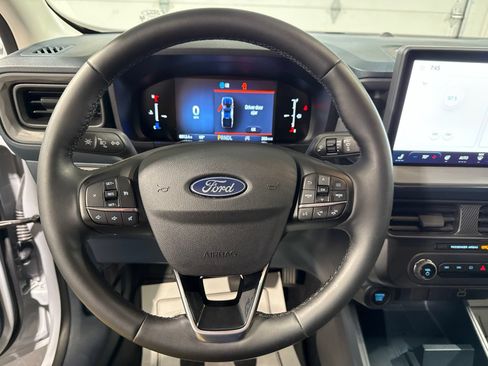 Used 2025 Ford Maverick XLT w/ XLT Luxury Package AWD/4WD image 36