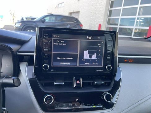 Used 2021 Toyota Corolla SE image 28