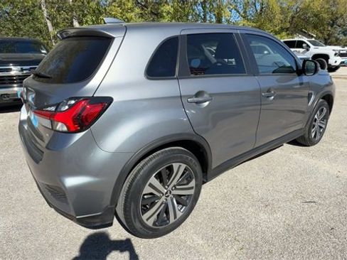 Used 2023 Mitsubishi Outlander Sport SE image 8