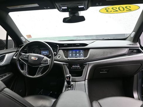 Used 2023 Cadillac XT5 Premium Luxury image 14