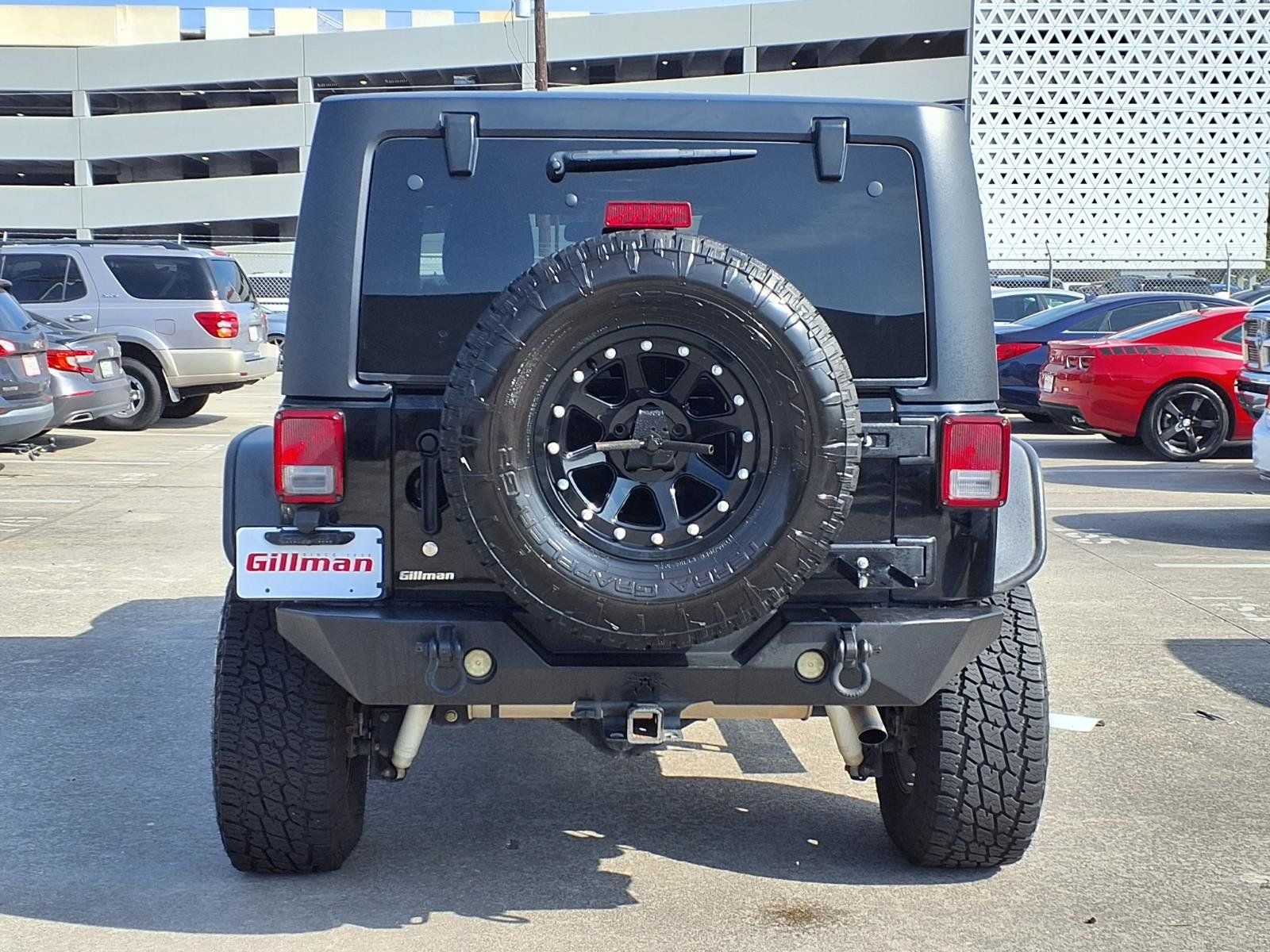 Used 2012 Jeep Wrangler Unlimited Sahara w/ Connectivity Group AWD/4WD image 22