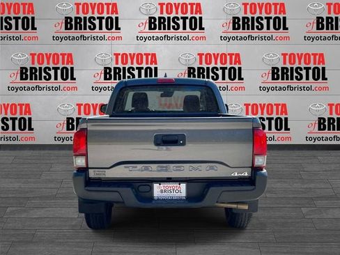 Used 2023 Toyota Tacoma SR image 4