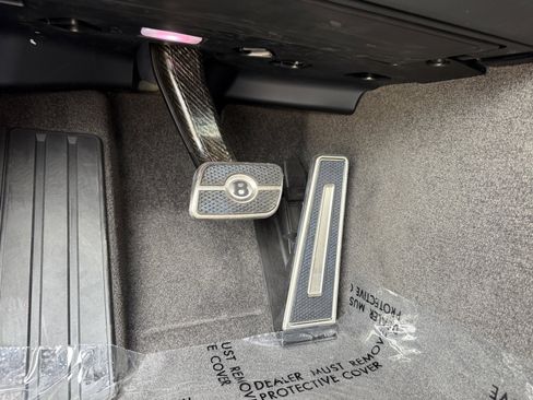 Used 2025 Bentley Continental GT Speed image 42