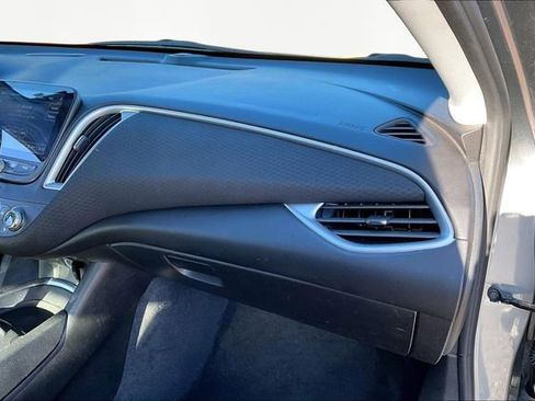 Used 2024 Chevrolet Malibu LT image 18