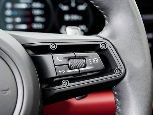 Used 2024 Porsche 911 Targa 4S image 15