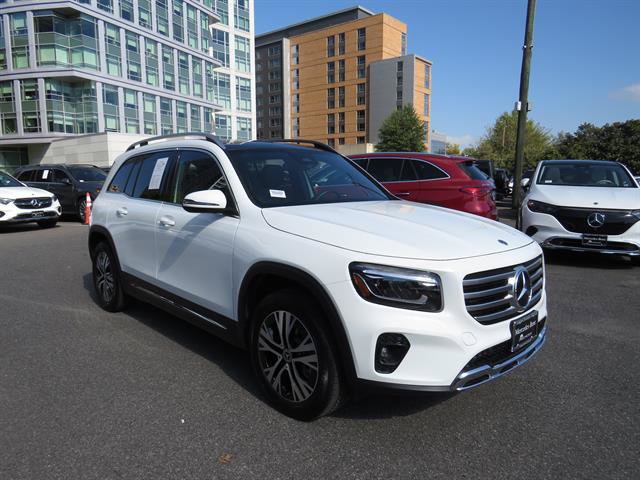 Used 2026 Mercedes-Benz GLB 250 4MATIC image 5