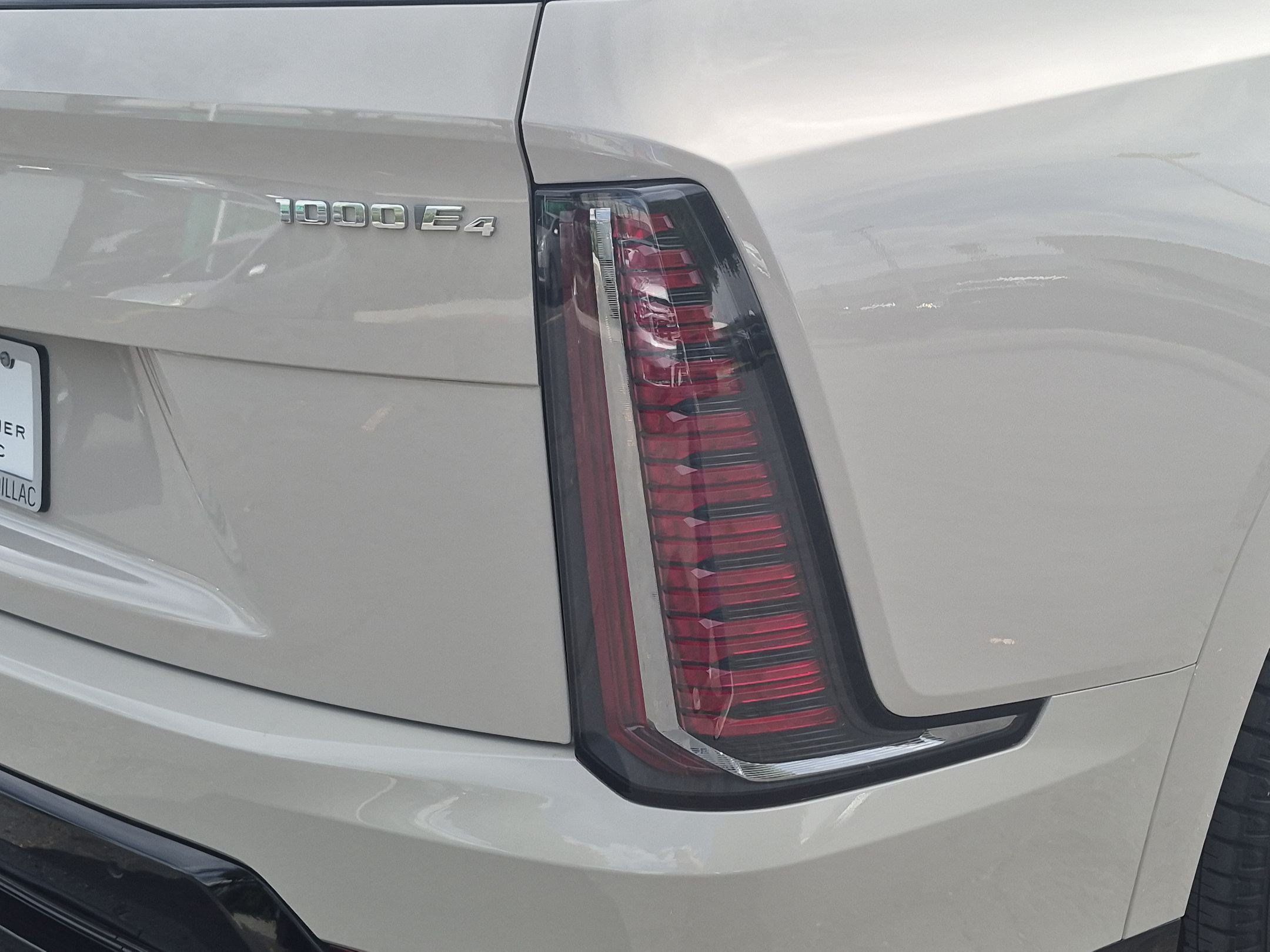Certified 2026 Cadillac Escalade IQL Sport 2 AWD/4WD image 12