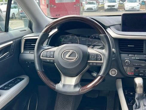 Used 2017 Lexus RX 350 AWD w/ Premium Package image 16