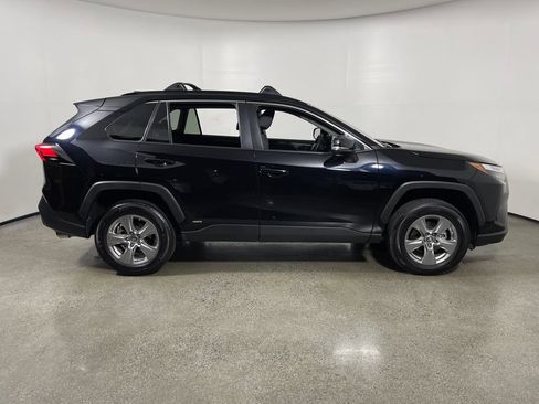 Certified 2024 Toyota RAV4 LE AWD/4WD image 2