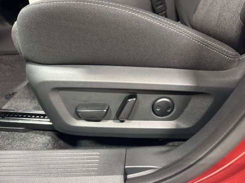 New 2026 Nissan Rogue SV w/ Cold Weather Package AWD/4WD image 26