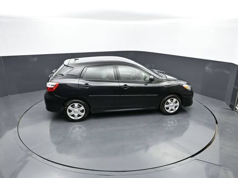 Used 2010 Toyota Matrix S AWD/4WD image 18