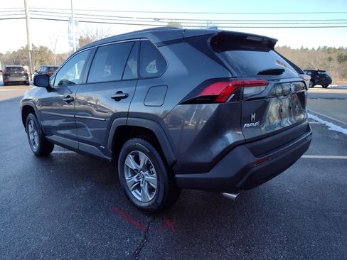 Used 2024 Toyota RAV4 LE image 4