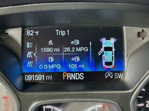 Used 2018 Ford Escape SE FWD image 15