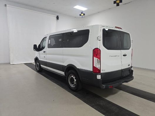 Used 2016 Ford Transit 150 XL RWD image 3