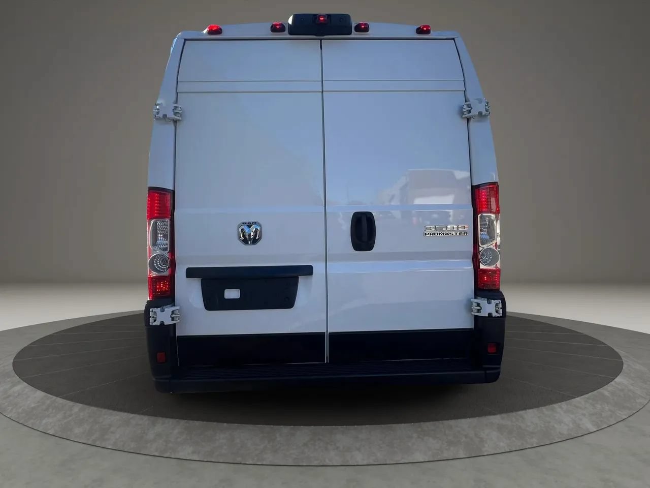 Used 2025 RAM ProMaster 3500 w/ Convenience Group FWD image 4